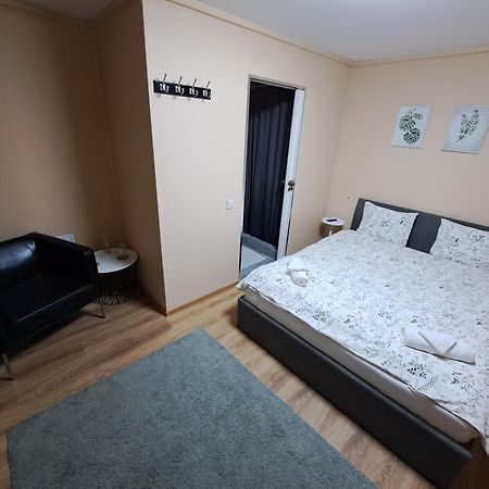 Pusele Bed and Breakfast Σιαουλιάι Εξωτερικό φωτογραφία